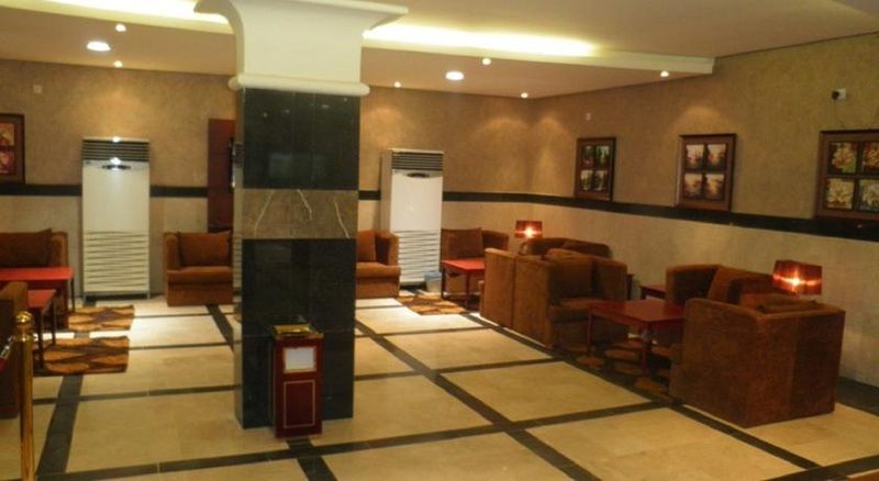 الشقق الفندقية الرياضفي  المهيدب الندوة المظهر الخارجي الصورة